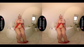 Solo blonde big tits Jarushka Ross hevy masturbating with glass in VR.